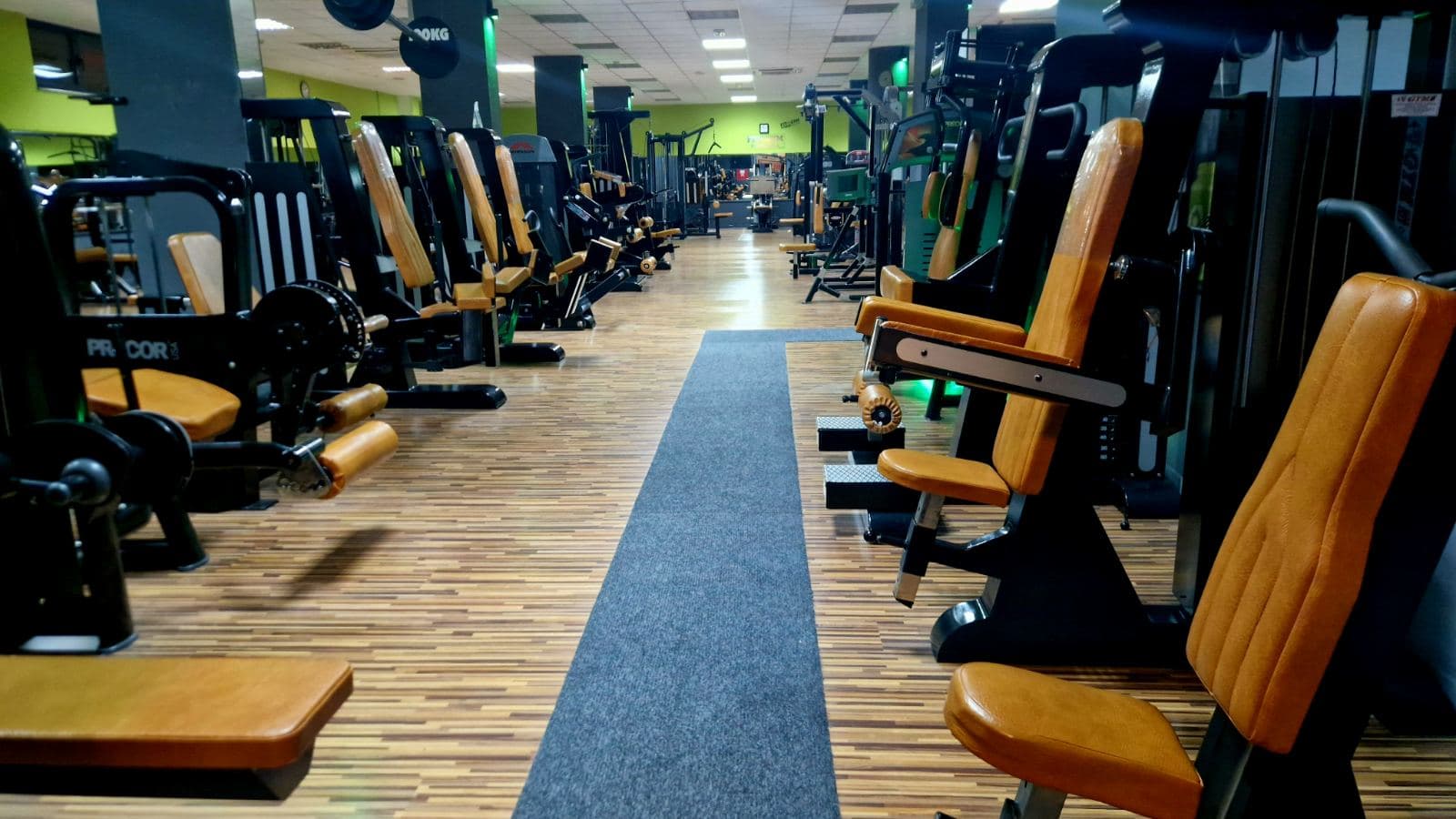 FIT GYM Koprivnica teretana, sprave i prostor - fotografija 22
